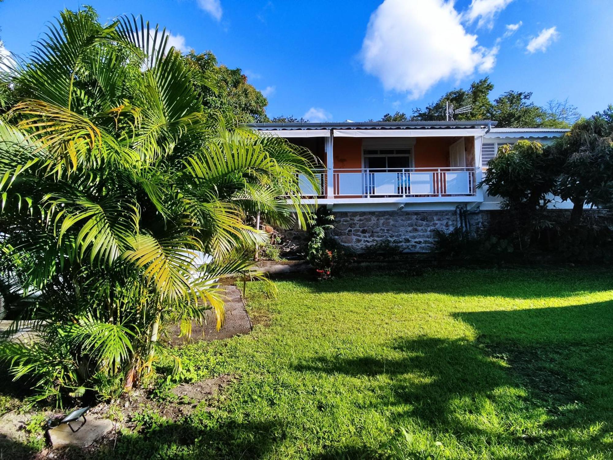 Bungalow With Sea View In Deshaies Quarto foto